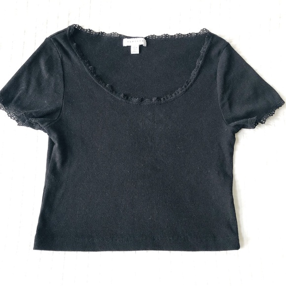 Topshop Laced Trim Ribbed Top Tee T Shirt size US 6 or Medium - Picture 1 of 9